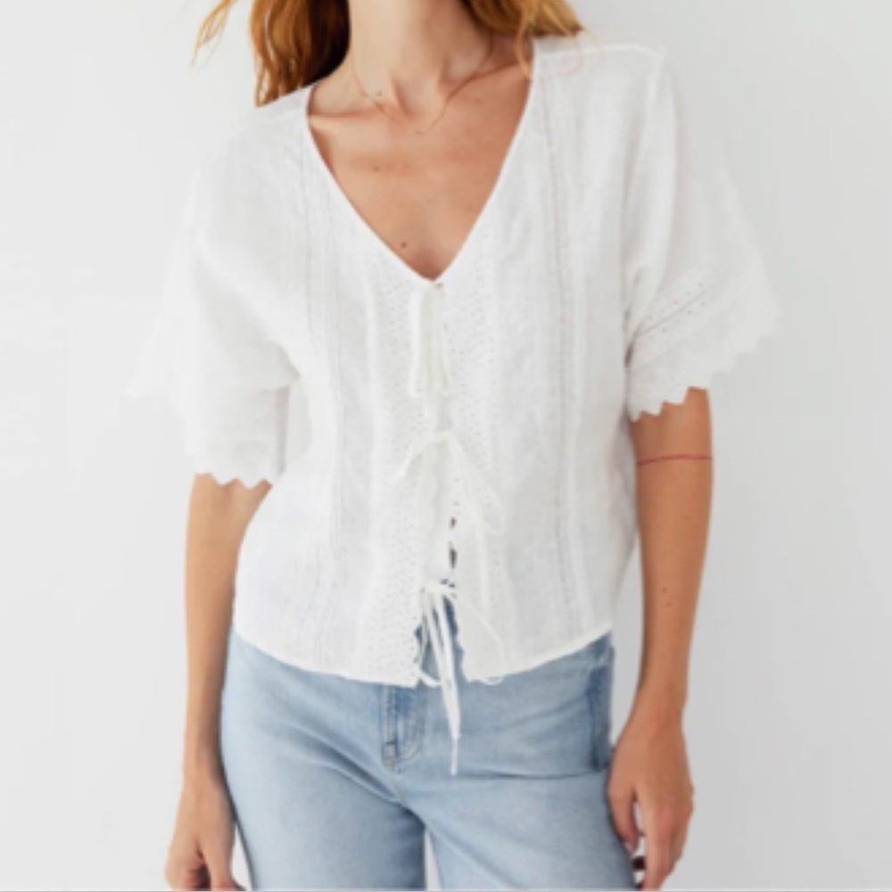 AYR Heaven Sent White Lace-Up Blouse